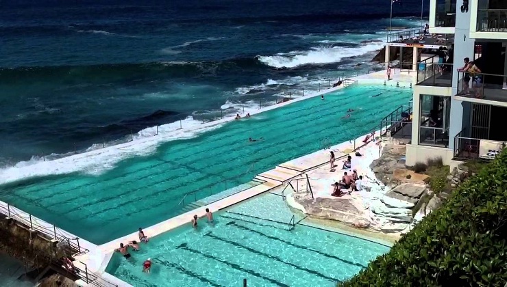 How to Swim in Icebergs Pool in Bondi Beach